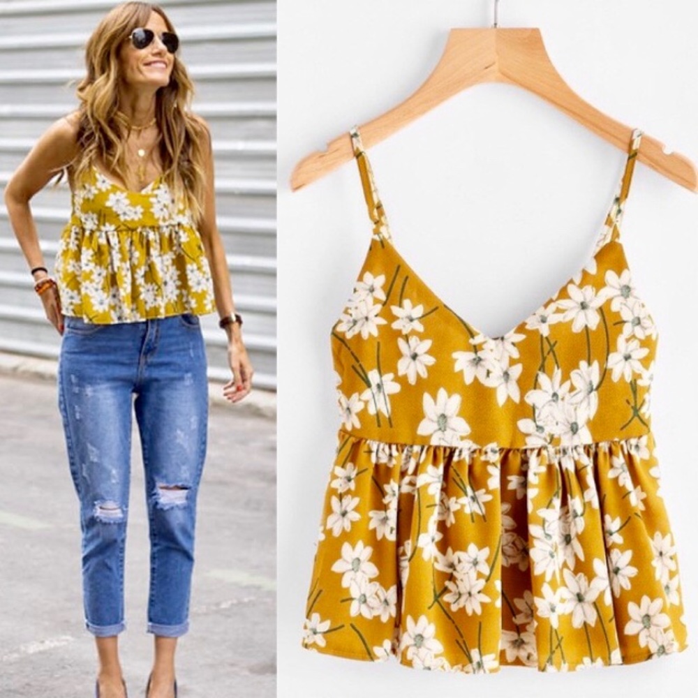 💛👏🏼Super Cute Floral Babydoll Top! 💛